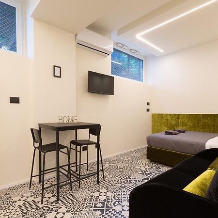 Pay60 -Crescenzago- Luxury Yellow House Mailand Exterior foto